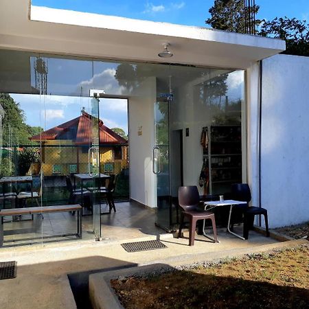 Siril Guesthouse Hostel Nuwara Eliya Exterior photo