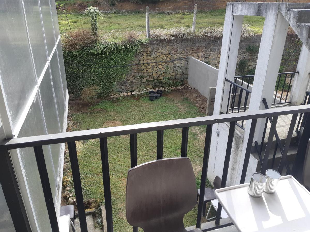 Siril Guesthouse Hostel Nuwara Eliya Exterior photo