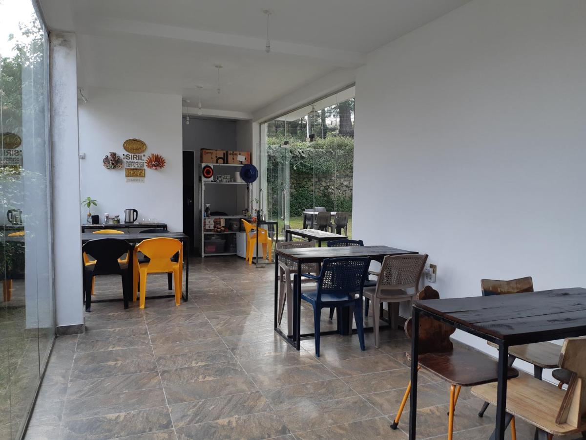 Siril Guesthouse Hostel Nuwara Eliya Exterior photo